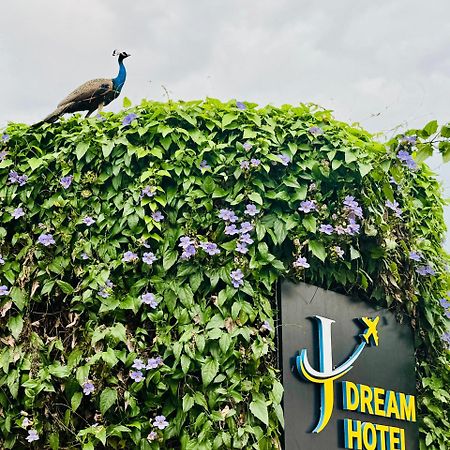 Airport J Dream Resort Dewamottawa Exterior photo